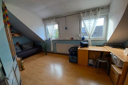 Büro/Kinderzimmer