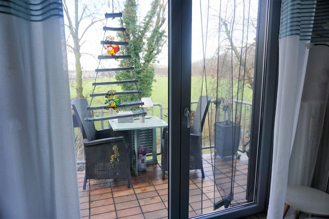 Helle Eigentumswohnung mit Kamin und Balkon in Schmachtendorf!