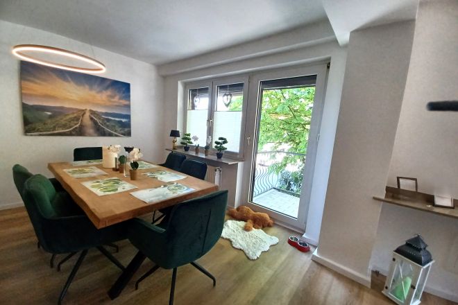 Moderne 3-Zimmer- Eigentumswohnung mit 2 Balkonen im 1.OG in Oberhausen-Sterkrade!